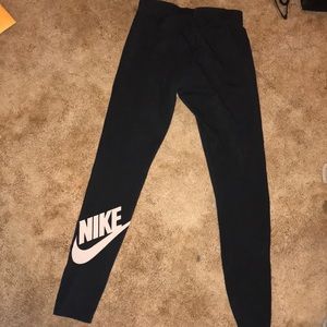 Nike leggings